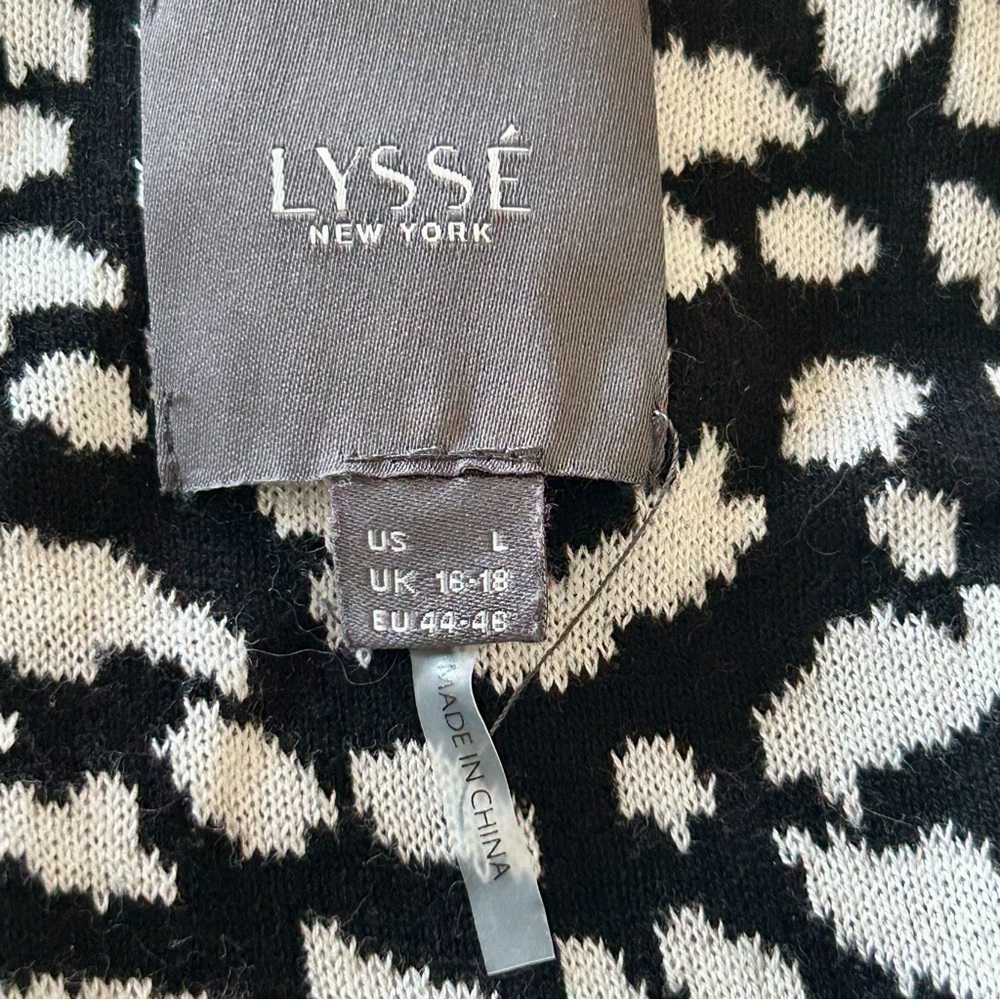 LYSSÉ Ladies Sweater - Size L - Picture 6 of 8